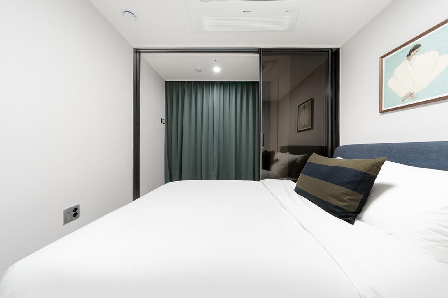 Le Collective Yeosu Apartment ภายนอก รูปภาพ