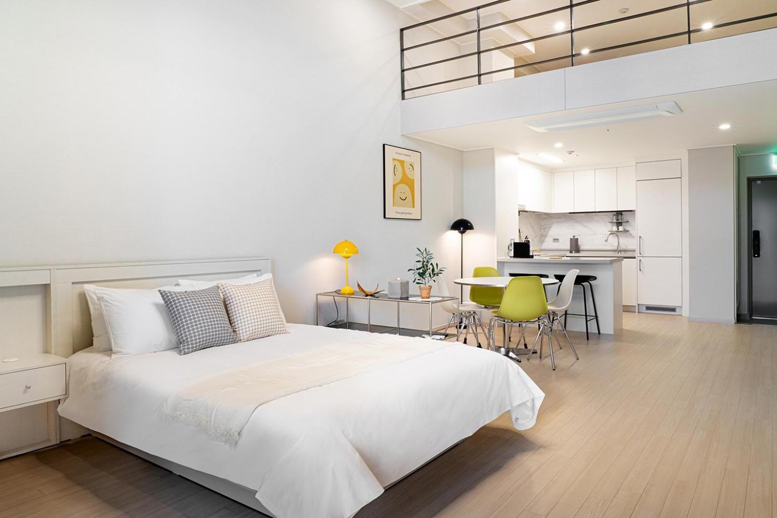 Le Collective Yeosu Apartment ภายนอก รูปภาพ